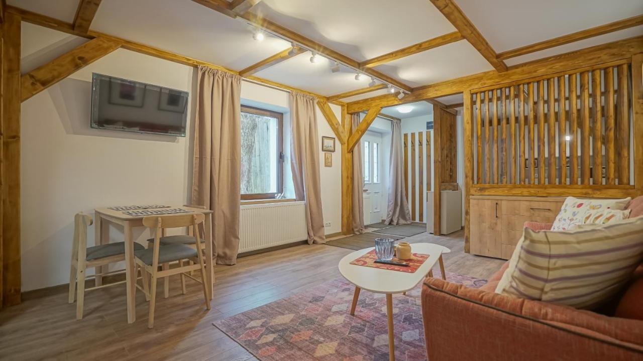 Oldtown Refuge Apartamento Braşov Exterior foto