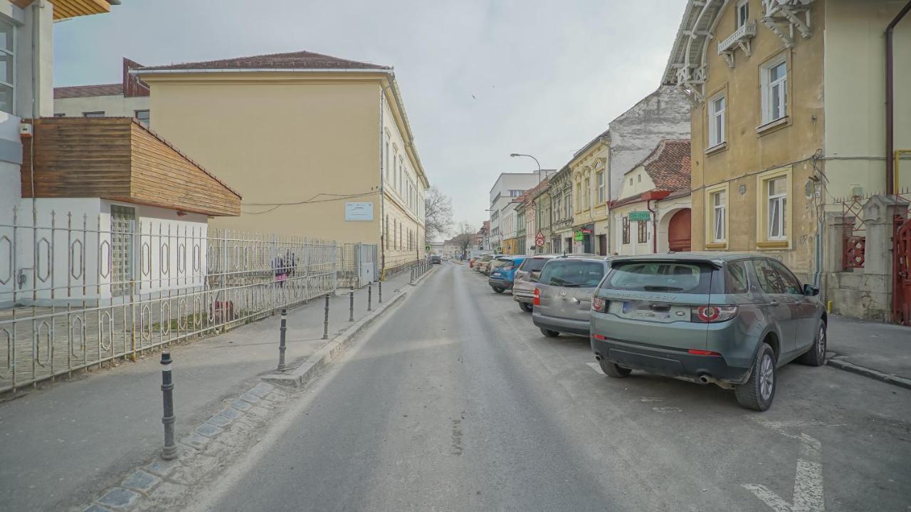 Oldtown Refuge Apartamento Braşov Exterior foto