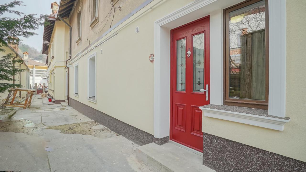 Oldtown Refuge Apartamento Braşov Exterior foto