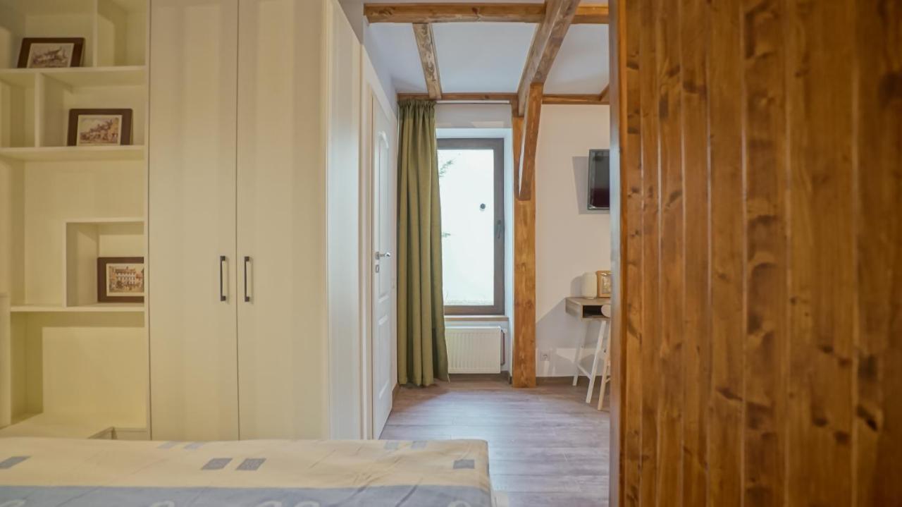 Oldtown Refuge Apartamento Braşov Exterior foto